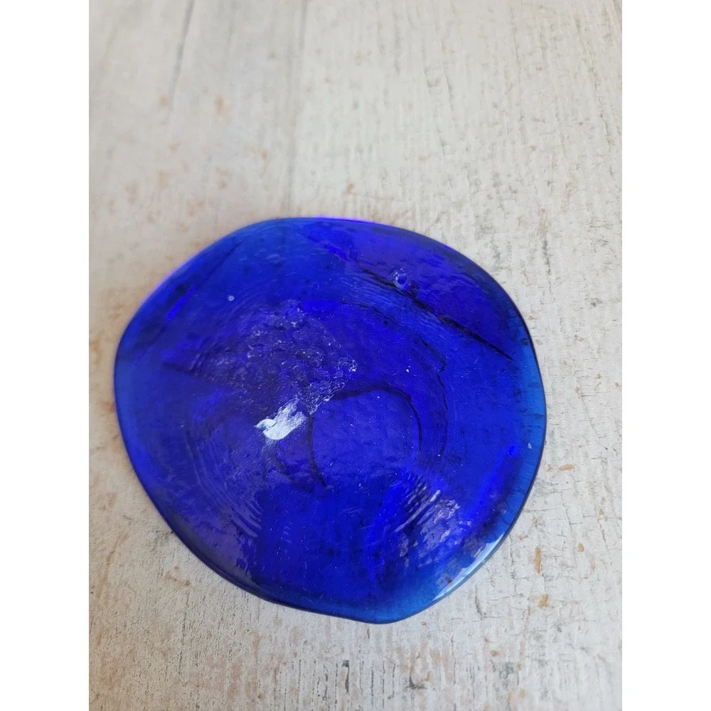 Vintage blue whale sun catcher glass unique ornament Xmas home decor